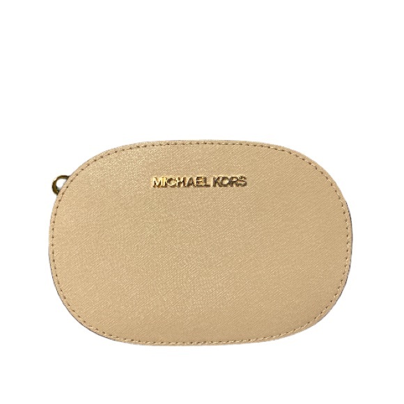 Hi! Selling the Micheal Kors Mini Jet Lag purse in beige! Has never been worn! - Picture 3 of 3